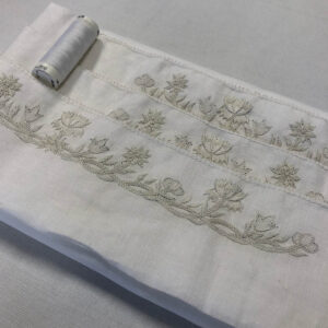 MATERIALPAKKE BRODERT NORDLANDSKJORTE I LIN - Bilde 5