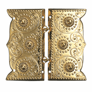 Beltespenne med kruser og syhol, forgylt