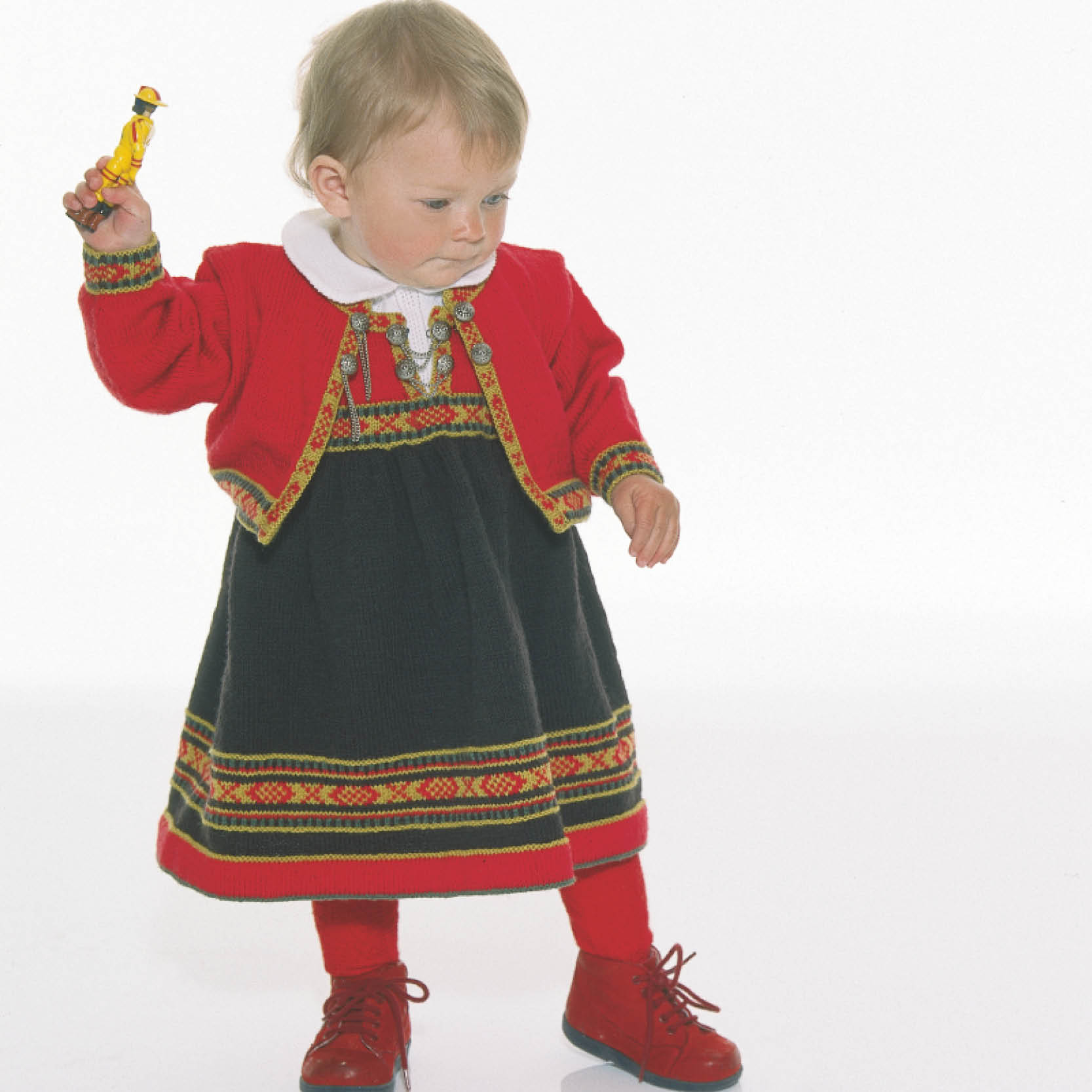 STRIKKEPAKKE BUNADSKJOLE OG JAKKE, VESTFOLD 1956 - Bilde 1