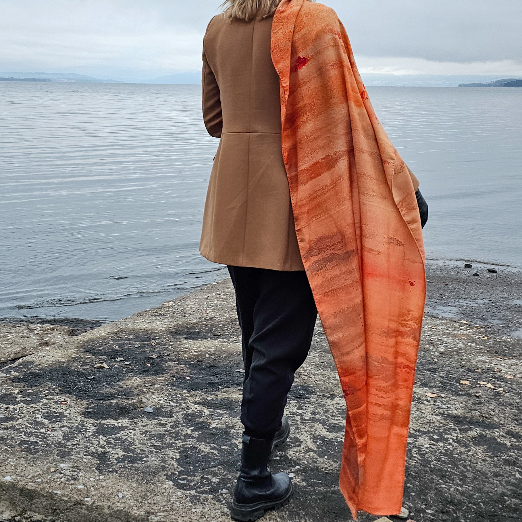 Skjerf i ull og silke Sunset coral - Bilde 2