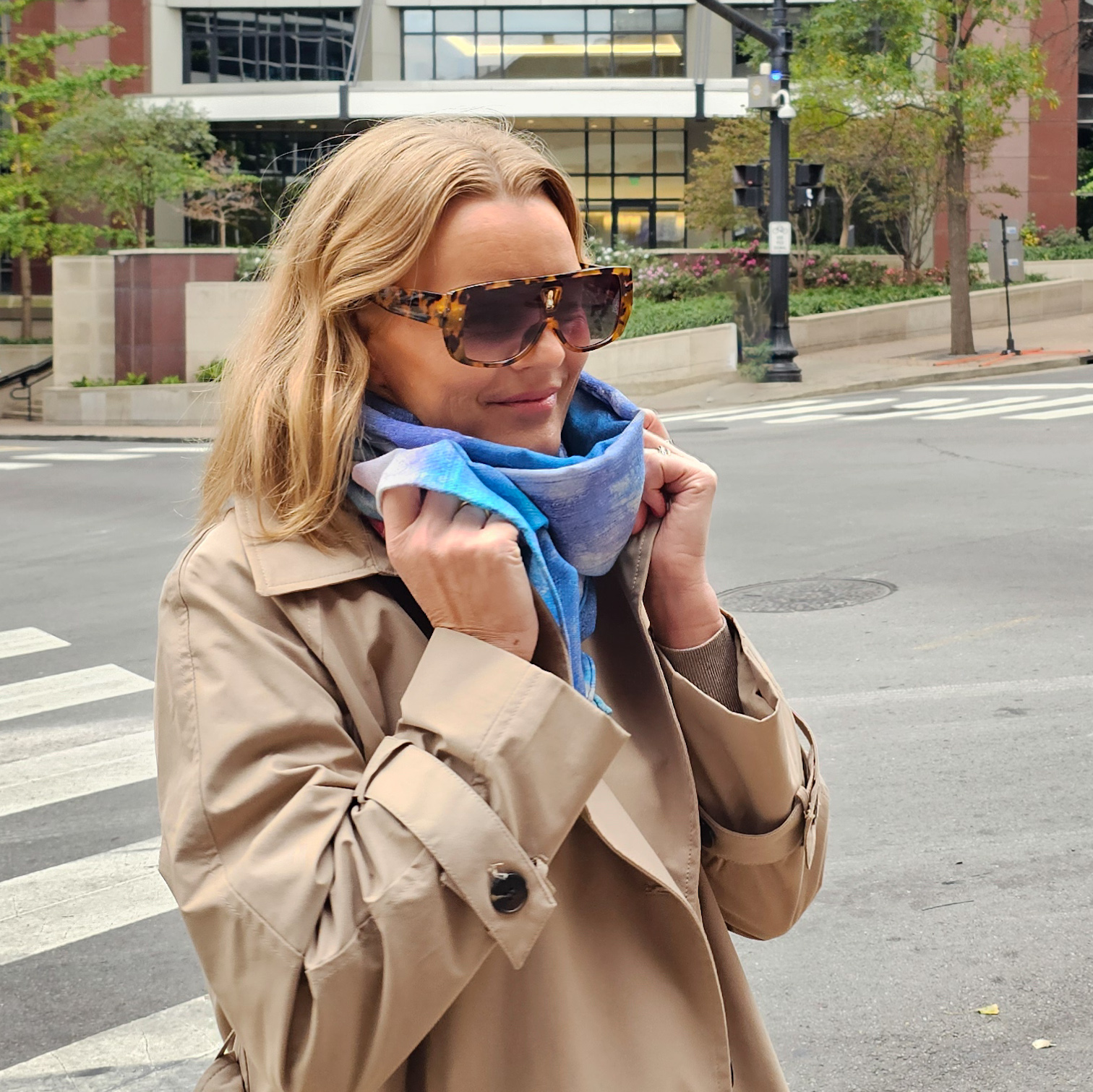 Skjerf Blurred lines light blue - Bilde 2