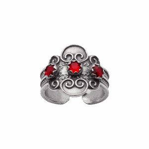 Bunadsring med raud stein, oksidert