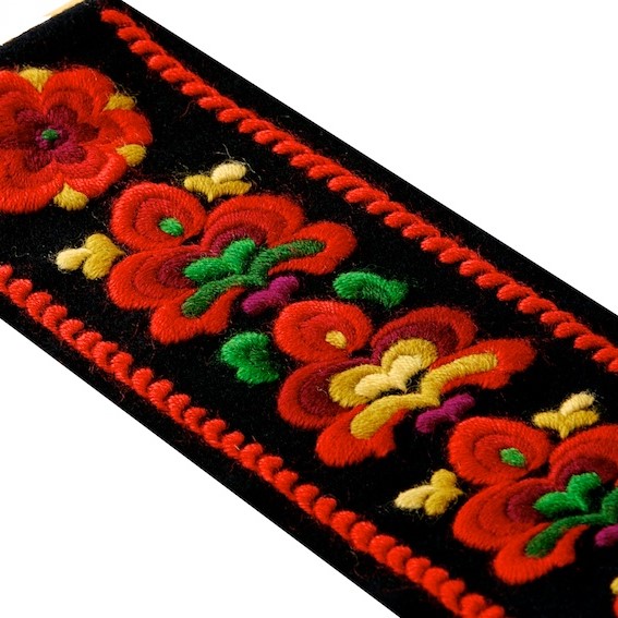 Broderingspakke til bunad fra Nedre Hallingdal