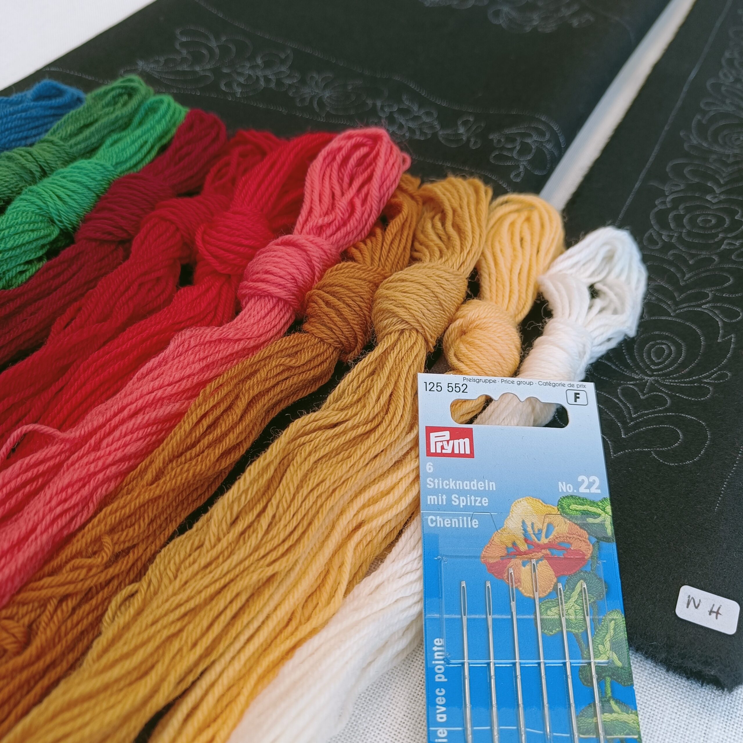 Broderingspakke til barnebunad fra Nedre Hallingdal - Bilde 6