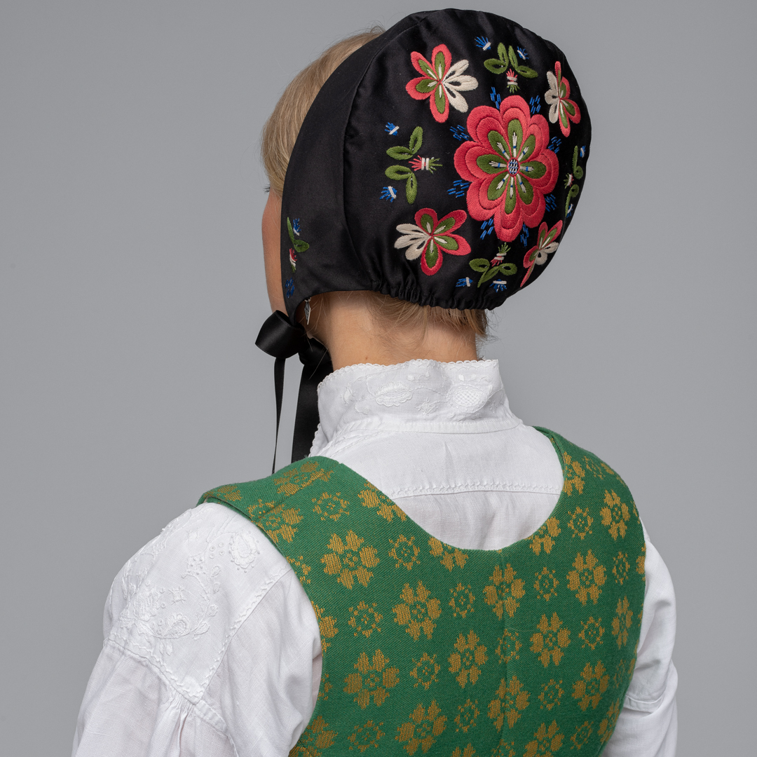 LUE TIL DAME TRØNDERBUNAD - Bilde 1