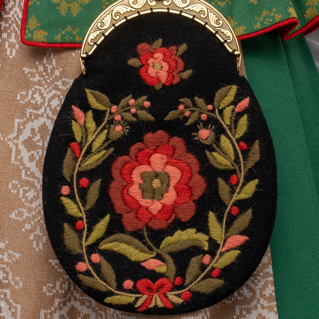 VESKE TIL DAME TRØNDERBUNAD - Bilde 1