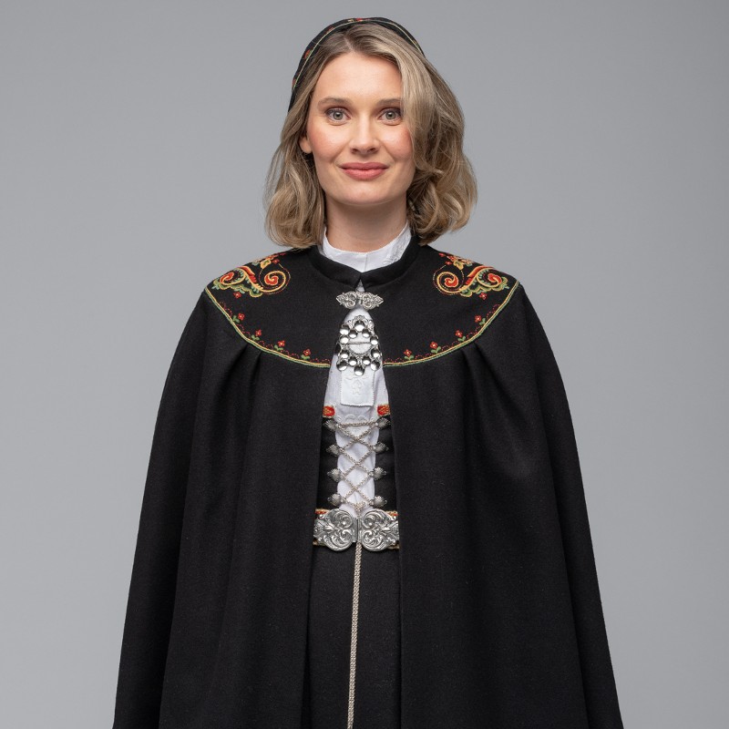 MATERIALPAKKE CAPE TIL VESTFOLD HUSFLIDSLAGS KVINNEBUNAD 32 MODELL - Bilde 5