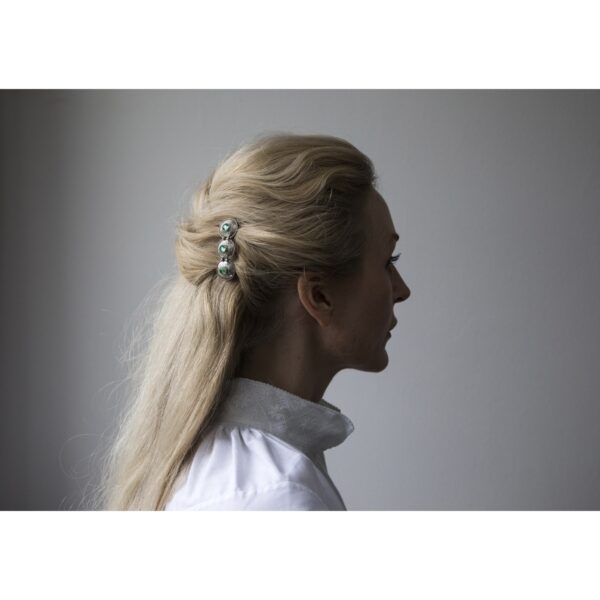 Hårspenne oline med kruser, oksidert