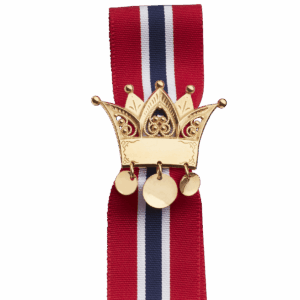 17.mai-sløyfepin 2i1 med graveringsfelt, forgylt