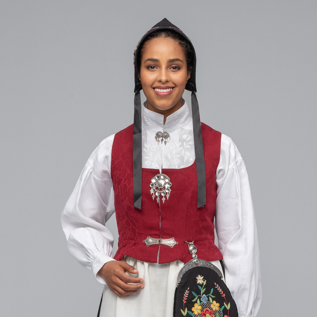 Materialpakke, pikelue til Balsfjordbunaden - Bilde 1