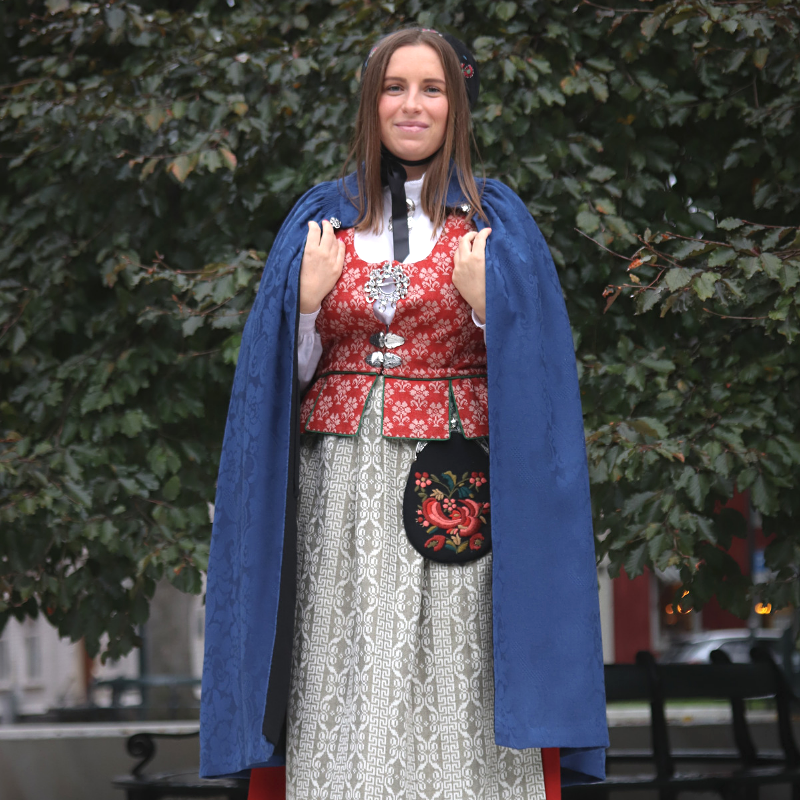 Materialpakke cape til Trønderbunad - Bilde 4