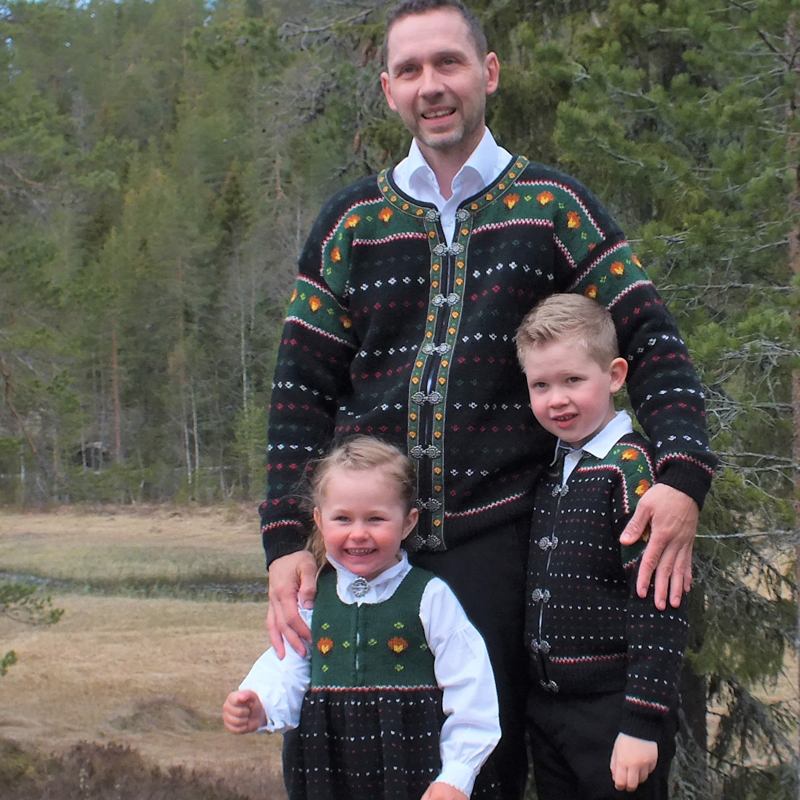Strikkepakke Finkofta fra Ringerike Voksen - Bilde 1