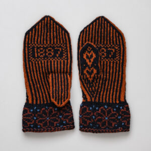 Strikkepakke, «Varme hender; Kalde føtter» - Guris jubileumsvott - Bilde 2