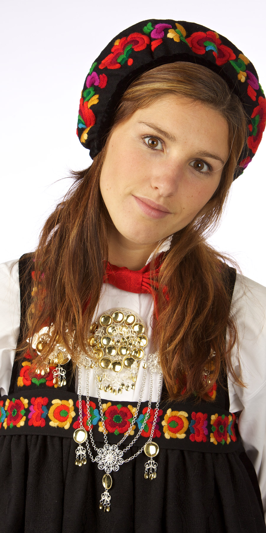 <h1>festbunad øvre hallingal</h1>‘ /><img data-image-id=