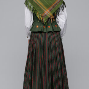 <p class="ingress">til Den gamle Ringeriksdrakten</p>