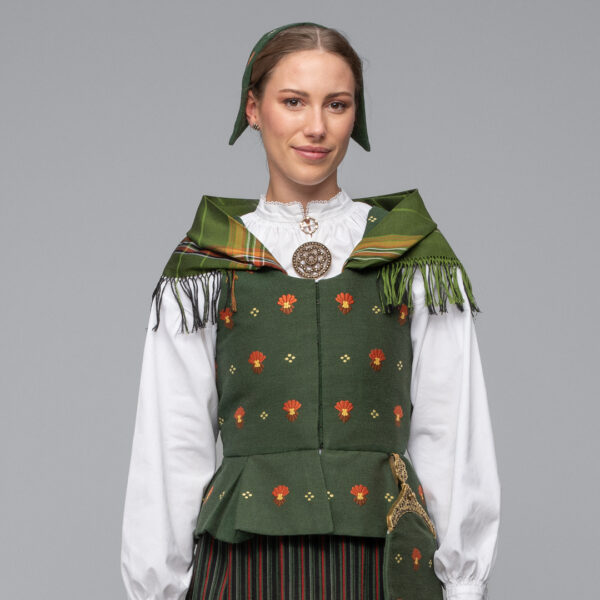 Den gamle Ringeriksdrakten