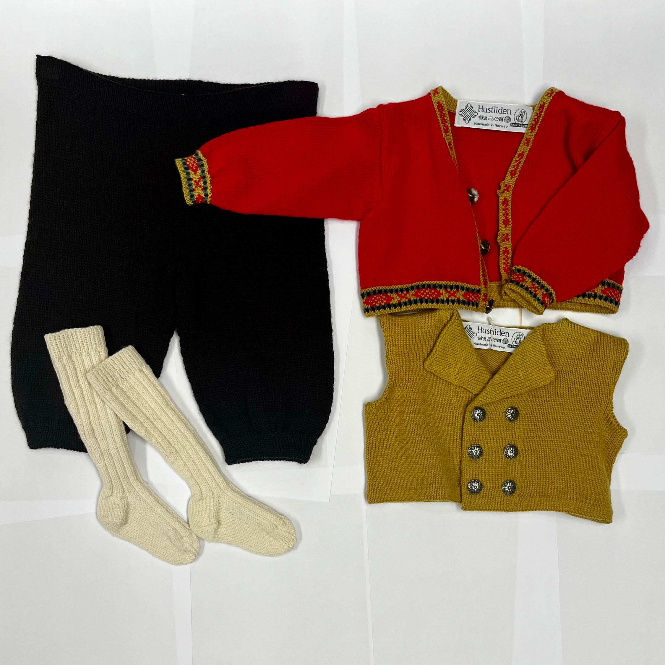 STRIKKEPAKKE BUNAD FRA VESTFOLD TIL GUTT, BABY - Bilde 3