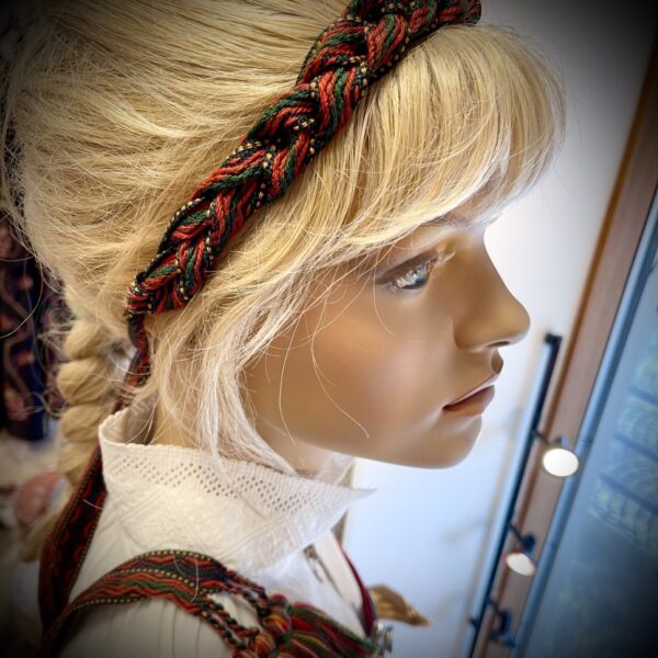 Hårbånd til Sunnmørsbunadene