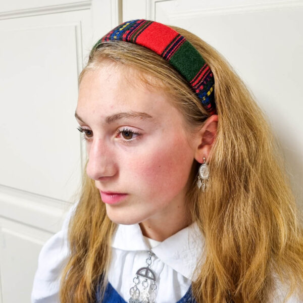 Hårbøyle til Oppdalsbunaden