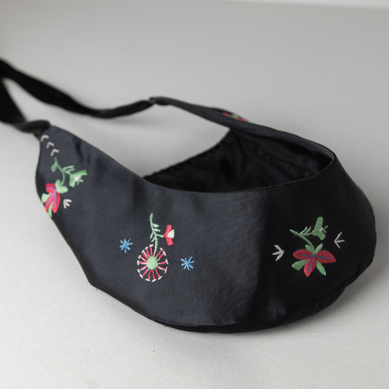 Materialpakke lue Selbu og Singsås til Trønderbunad - Bilde 5