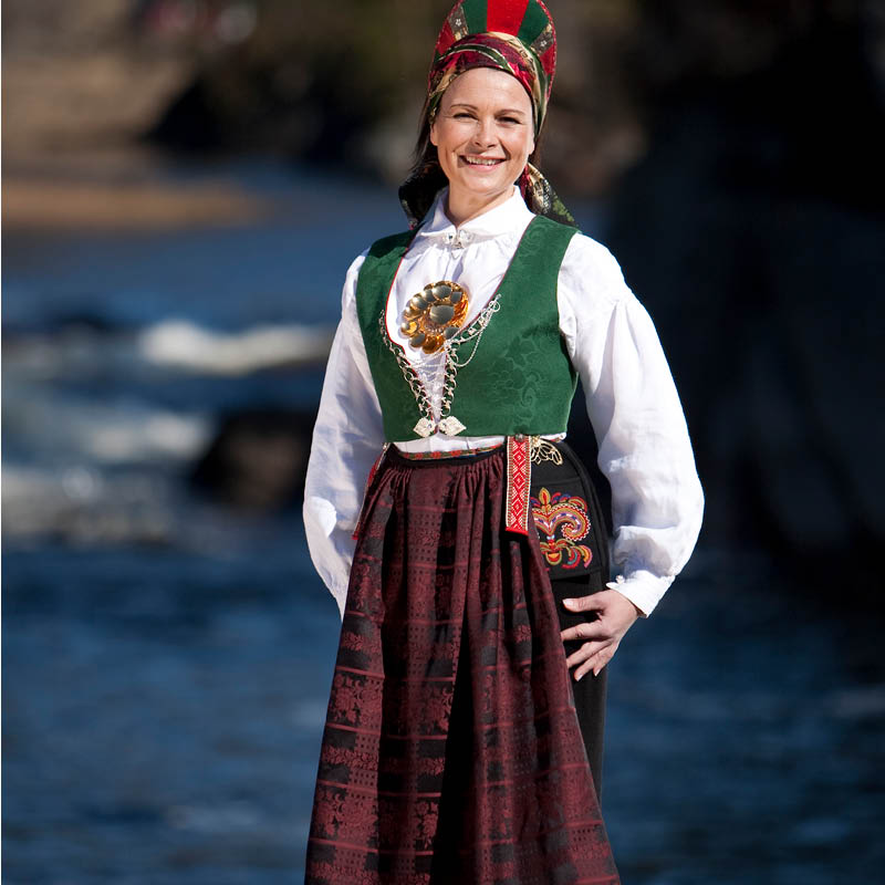 MATERIALPAKKER SILKEFORKLE VEST-AGDERBUNAD - Bilde 1