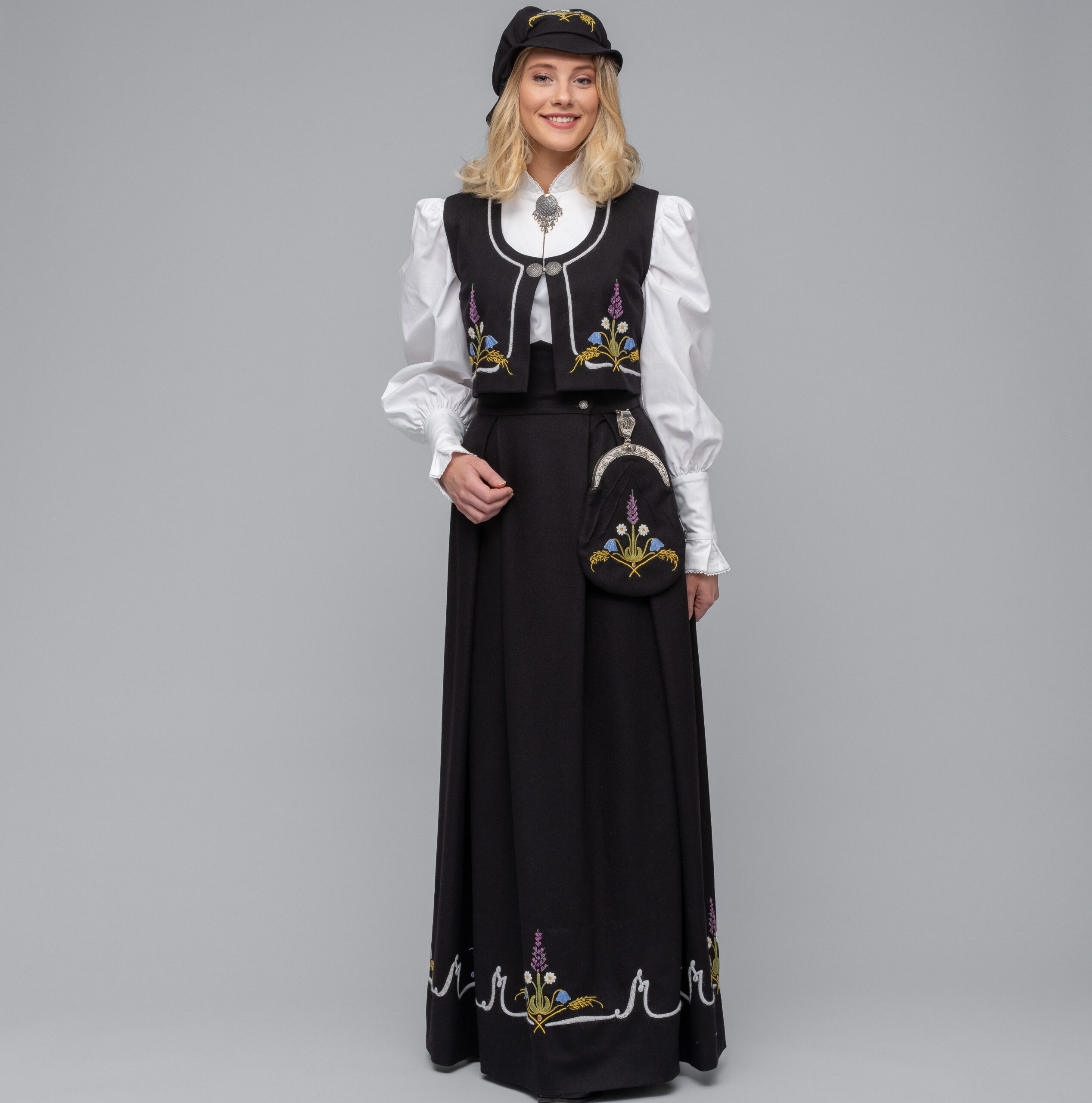 MATERIALPAKKE TIL MALANGSDRAKTEN FOR KVINNER - Bilde 2