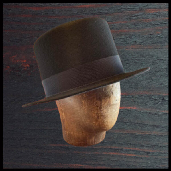 Bunadshatt, modell 3