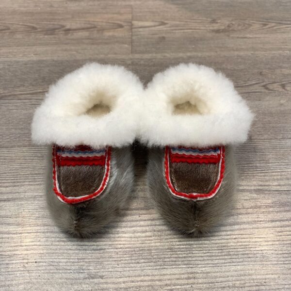 SELSKINNSTØFLER TIL BARN STR.19-30