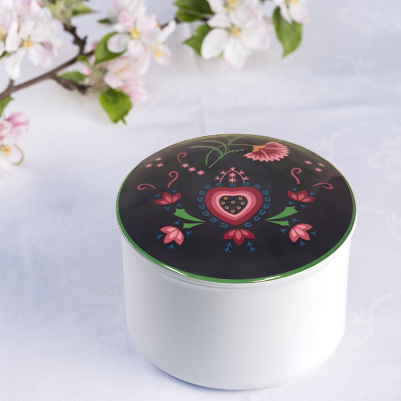 Ringerike m/indre skrin - Bilde 1