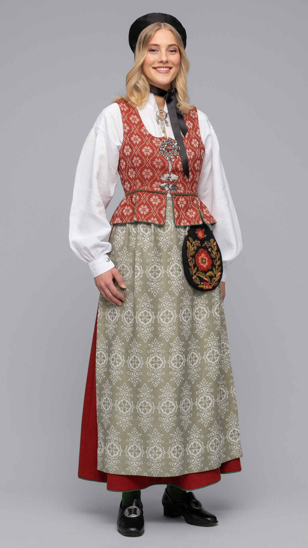 Rød Trønderbunad - Bilde 26