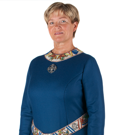 Saga drakten mellomblå