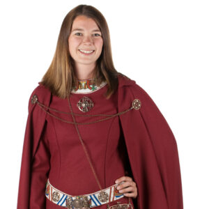 Sagadrakten rustrød