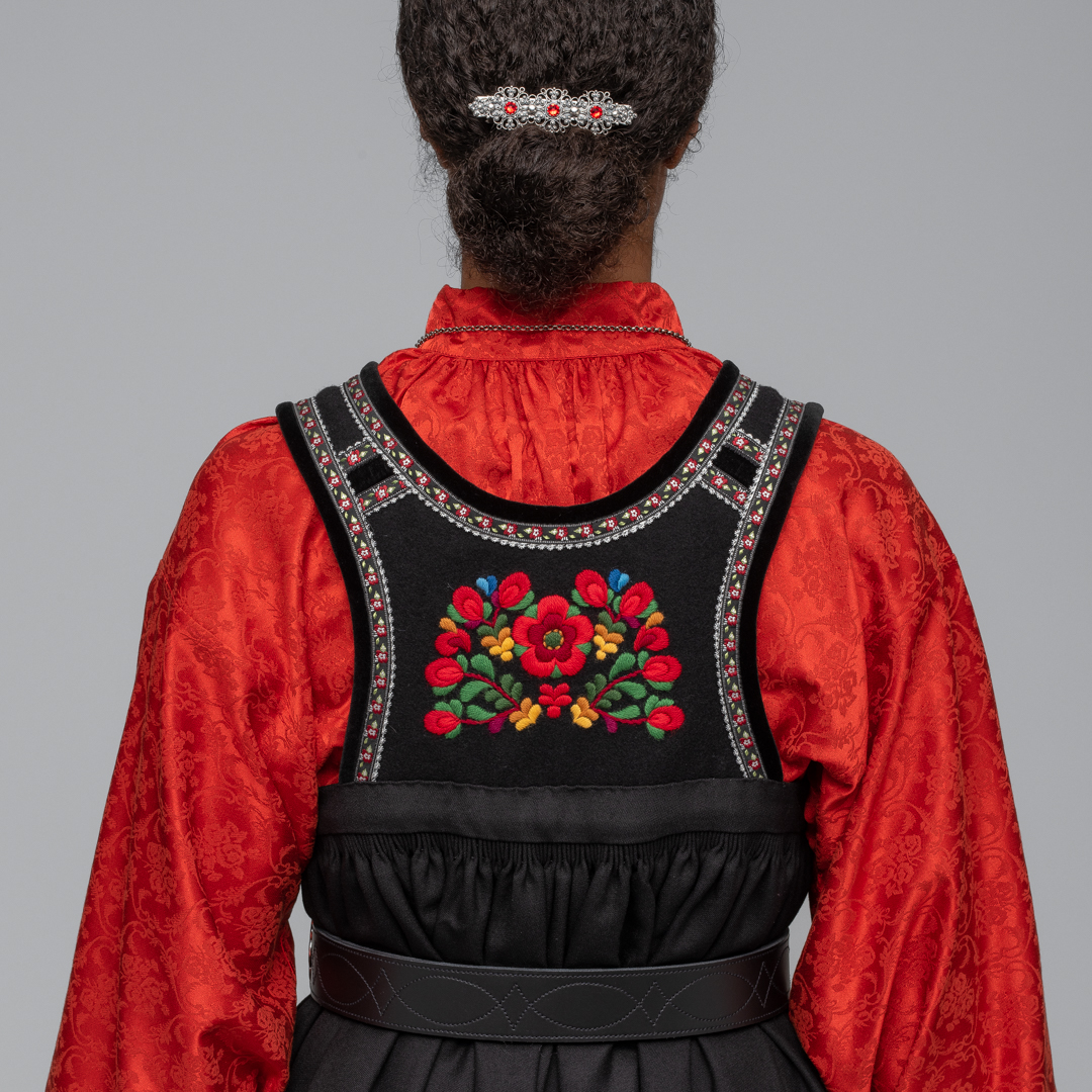 Broderingspakke til Kyrkjestakk fra Hallingdal - Bilde 2