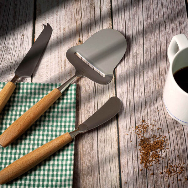 Ostehøvel Riller med treskaft eik