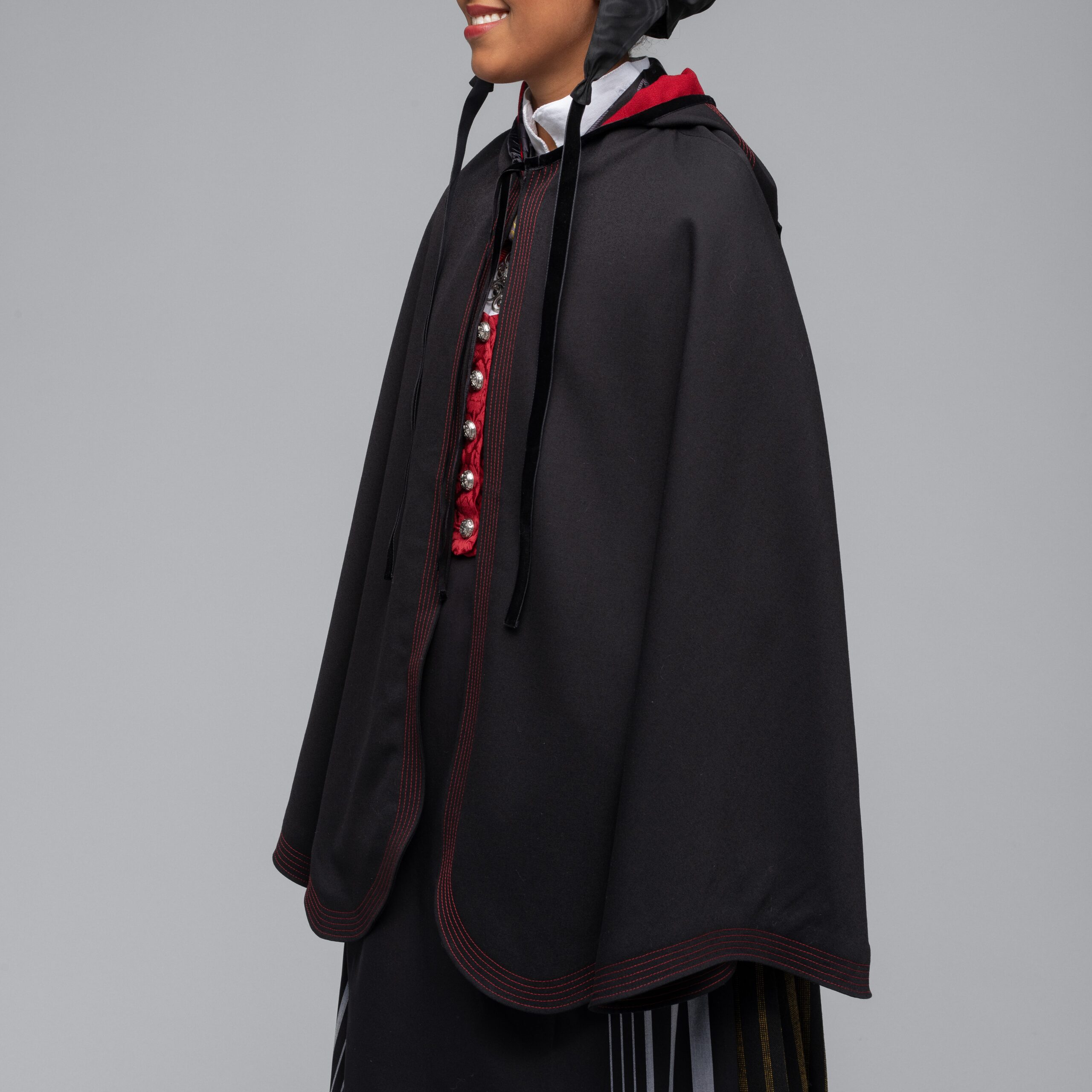 CAPE TIL TROMSBUNADEN FOR KVINNER - Bilde 1