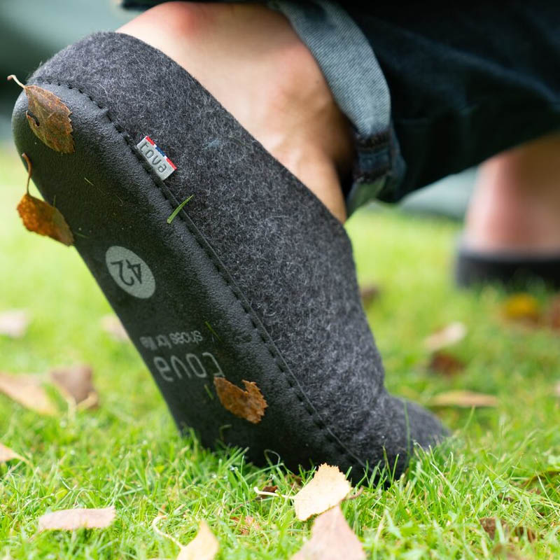 Slipper koksgrå dame, med såle som tåler vann - Bilde 3