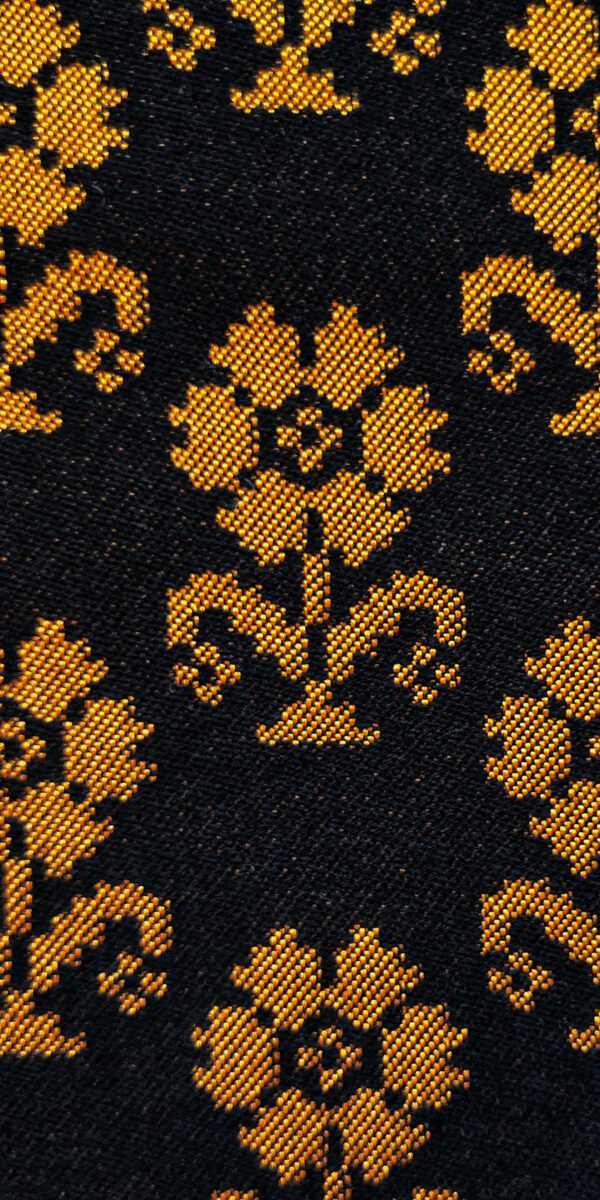 Sort Trønderbunad Gloria